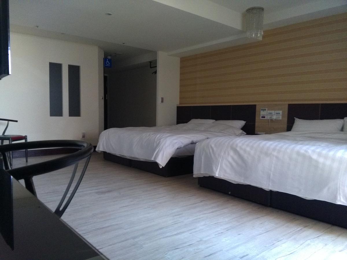 Dengfeng Milan Business Hotel Huwei Eksteriør bilde